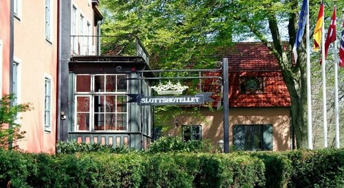 Гостиница Slottshotellet Budget Accommodation в Кальмаре