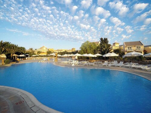 Гостиница Movenpick Resort & SPA El Gouna в Эль-Гуне