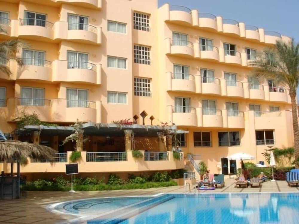 Sea Garden Hotel - 17