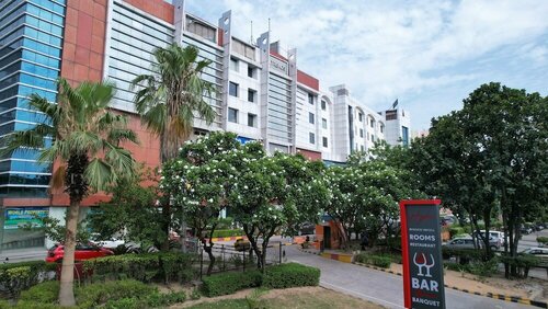 Гостиница Hyphen Grand Hotel в Харидваре