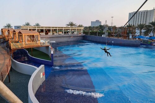 Гостиница Radisson Blu Hotel & Resort Abu Dhabi Corniche в Абу-Даби