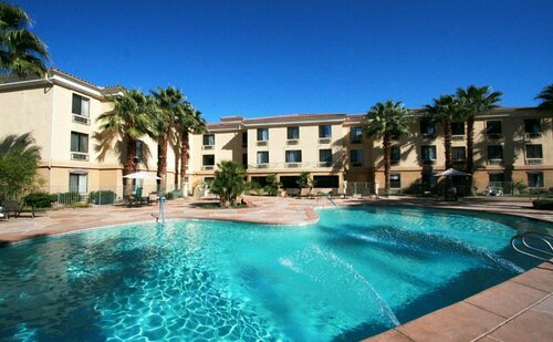Гостиница Hampton Inn & Suites Cathedral City в Ранчо Мираж