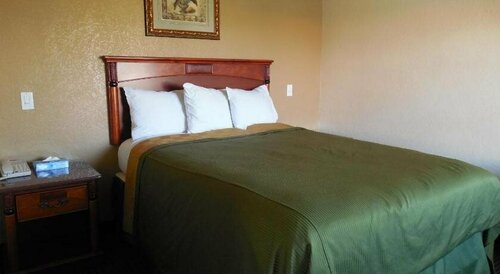 Гостиница Mediteran Motel в Эскондидо