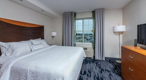 Гостиница Fairfield Inn & Suites by Marriott New Bedford в Нью-Бедфорде
