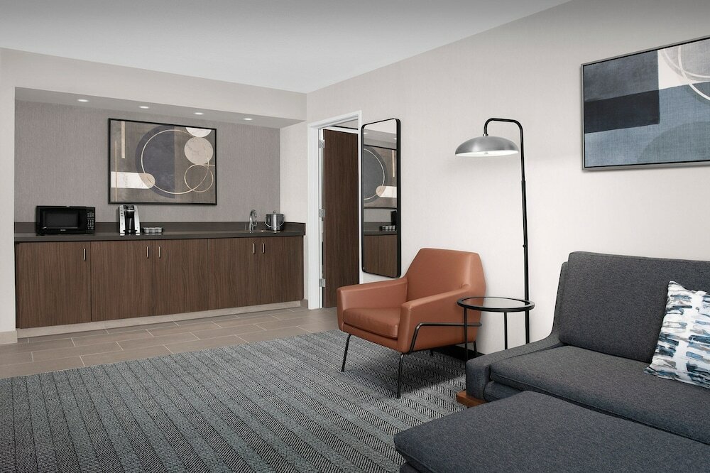 Фото Courtyard by Marriott Portland Tigard