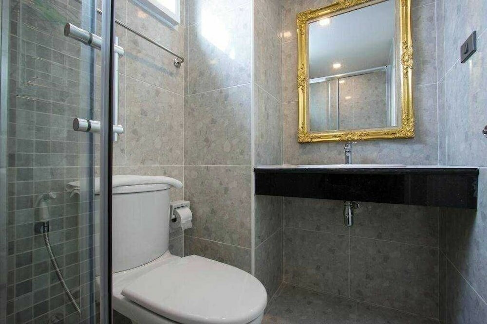 Фото B your home Hotel Donmueang Airport Bangkok