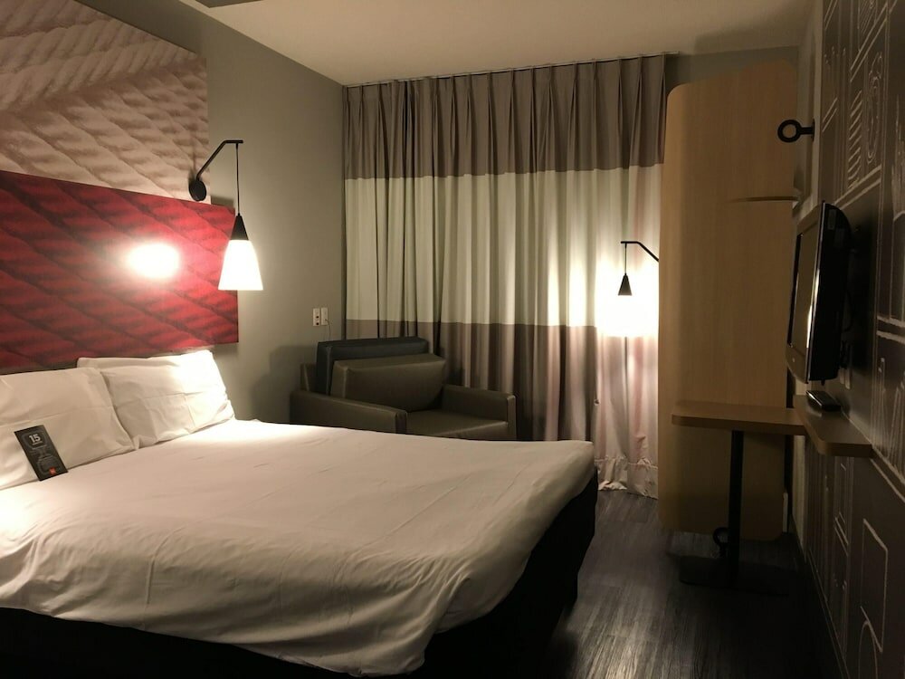 Фото ibis Santos Gonzaga Praia