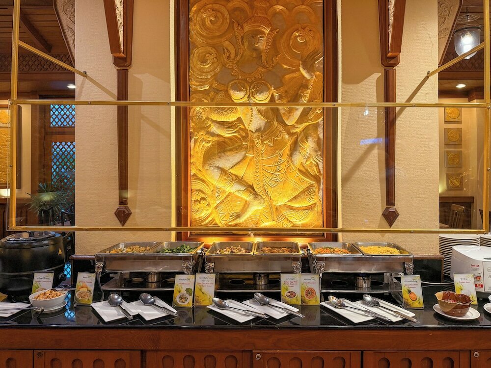 Фото Golden Beach Hotel Pattaya