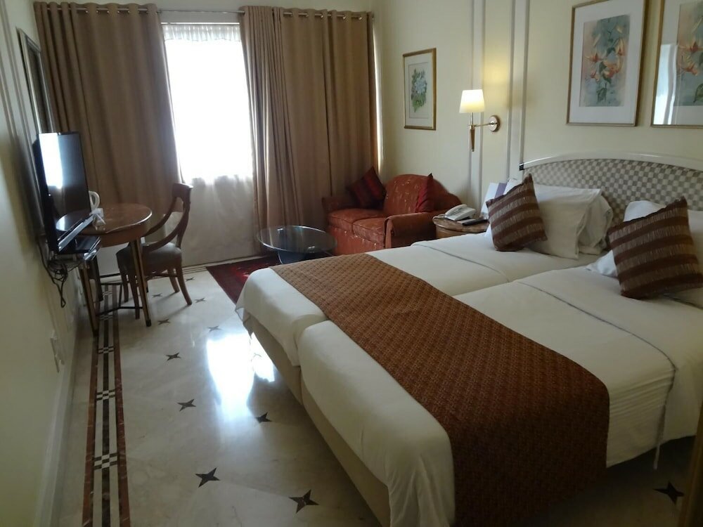 Фото Regency Hotel