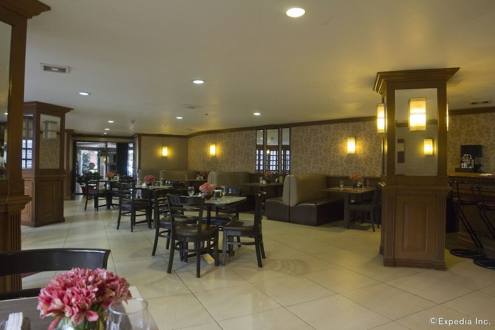 Фото Rothman Hotel