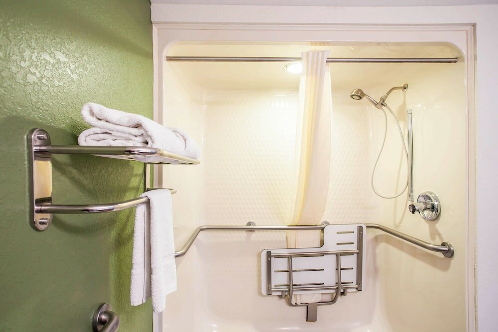 Фото Sleep Inn Kansas City International Airport