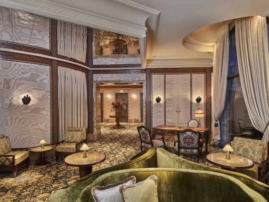 Фото Hotel Barriere Fouquets Paris