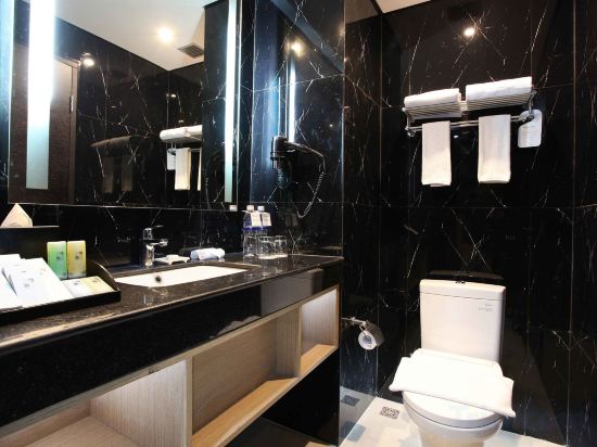 Фото Swiss-Belhotel Airport Jakarta