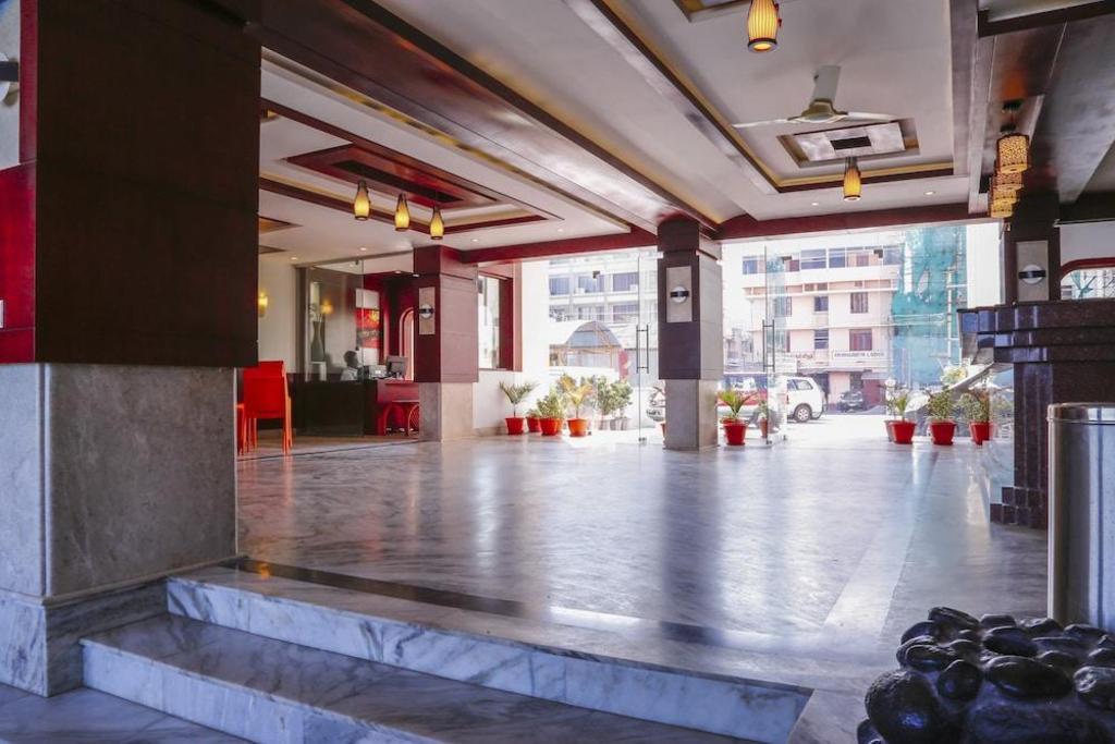 Фото Hotel Maadhini