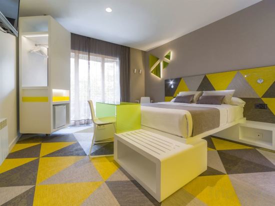 Фото Hotel Macia Sevilla Kubb