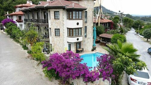 Гостиница Hotel Gökova в Ментеше