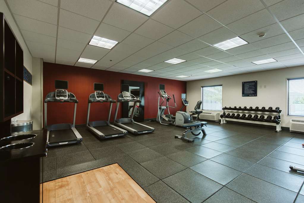 Фото Hampton Inn Bismarck