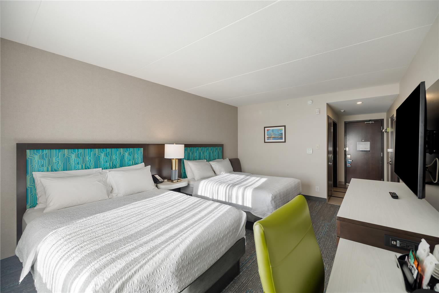 Фото Hampton Inn by Hilton Winnipeg Airport/Polo Park