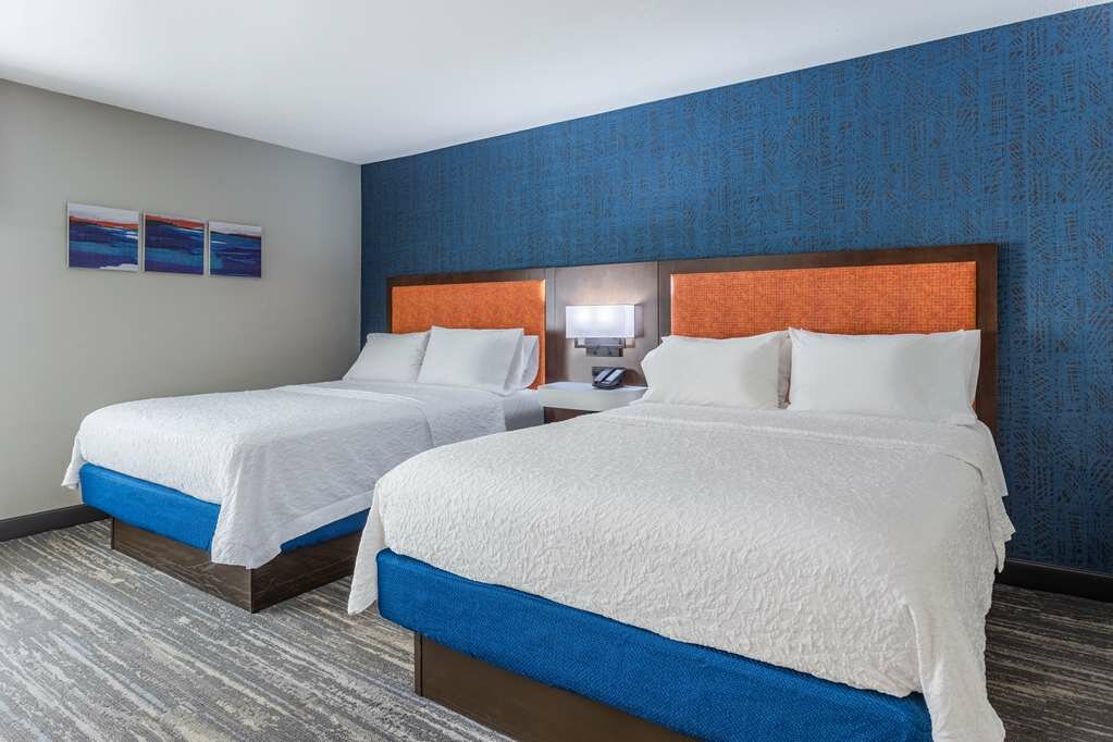 Фото Hampton Inn Sioux Falls