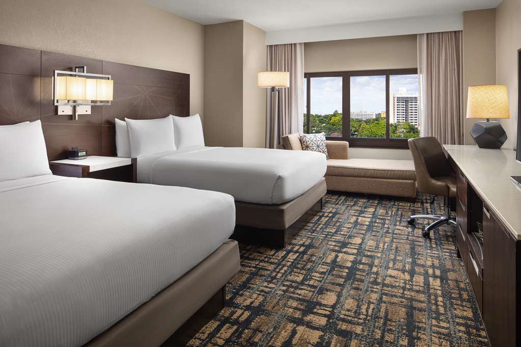 Фото Hilton Orlando Lake Buena Vista - Disney Springs Area
