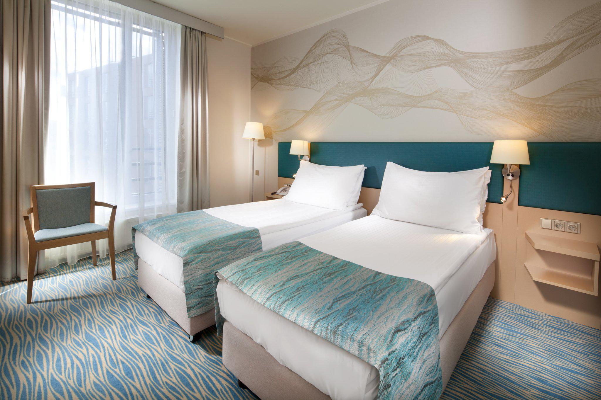 Фото Holiday Inn Prague