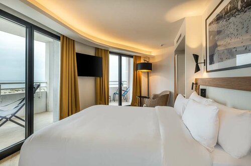 Гостиница Radisson Blu Grand Hotel & Spa, Malo-Les-Bains в Сен-Поль-сюр-Мер