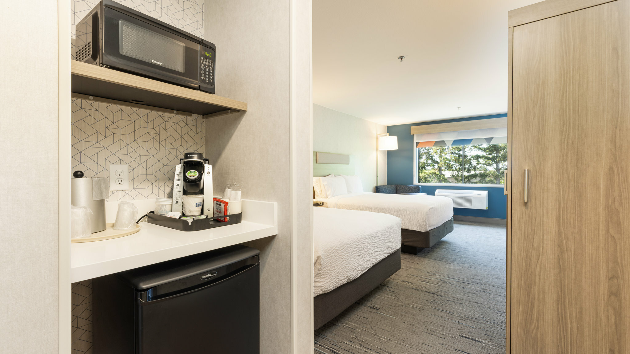 Фото Holiday Inn Express Bellingham, an Ihg Hotel