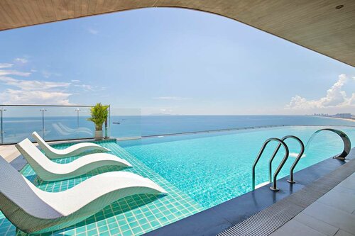 Гостиница Radisson Hotel Danang в Дананге