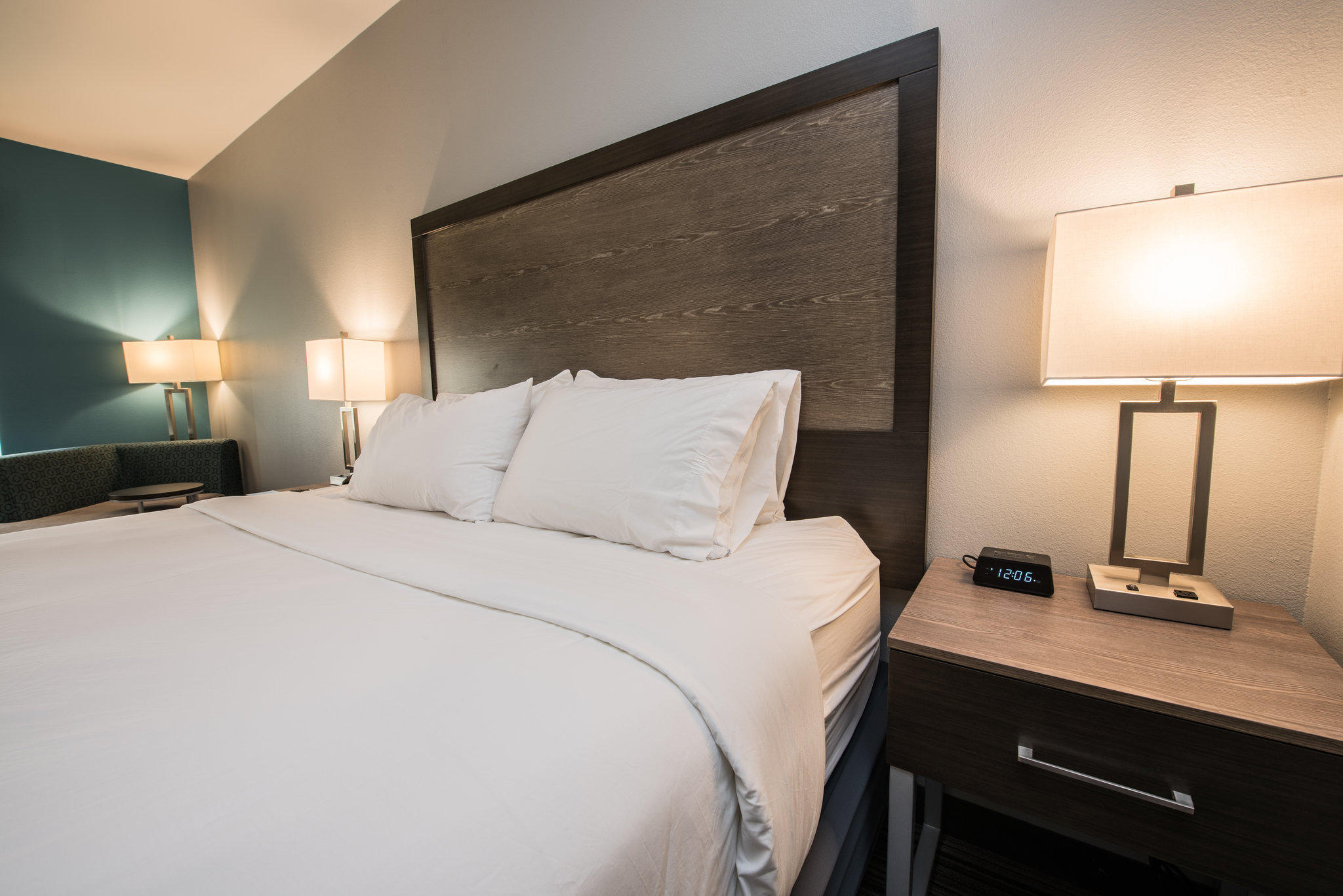 Фото Holiday Inn Express & Suites Houston - Hobby Airport Area, an Ihg Hotel