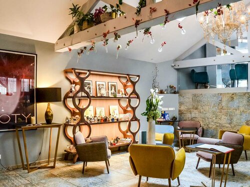 Гостиница Hôtel Mercure Paris Suresnes Longchamp в Пюто