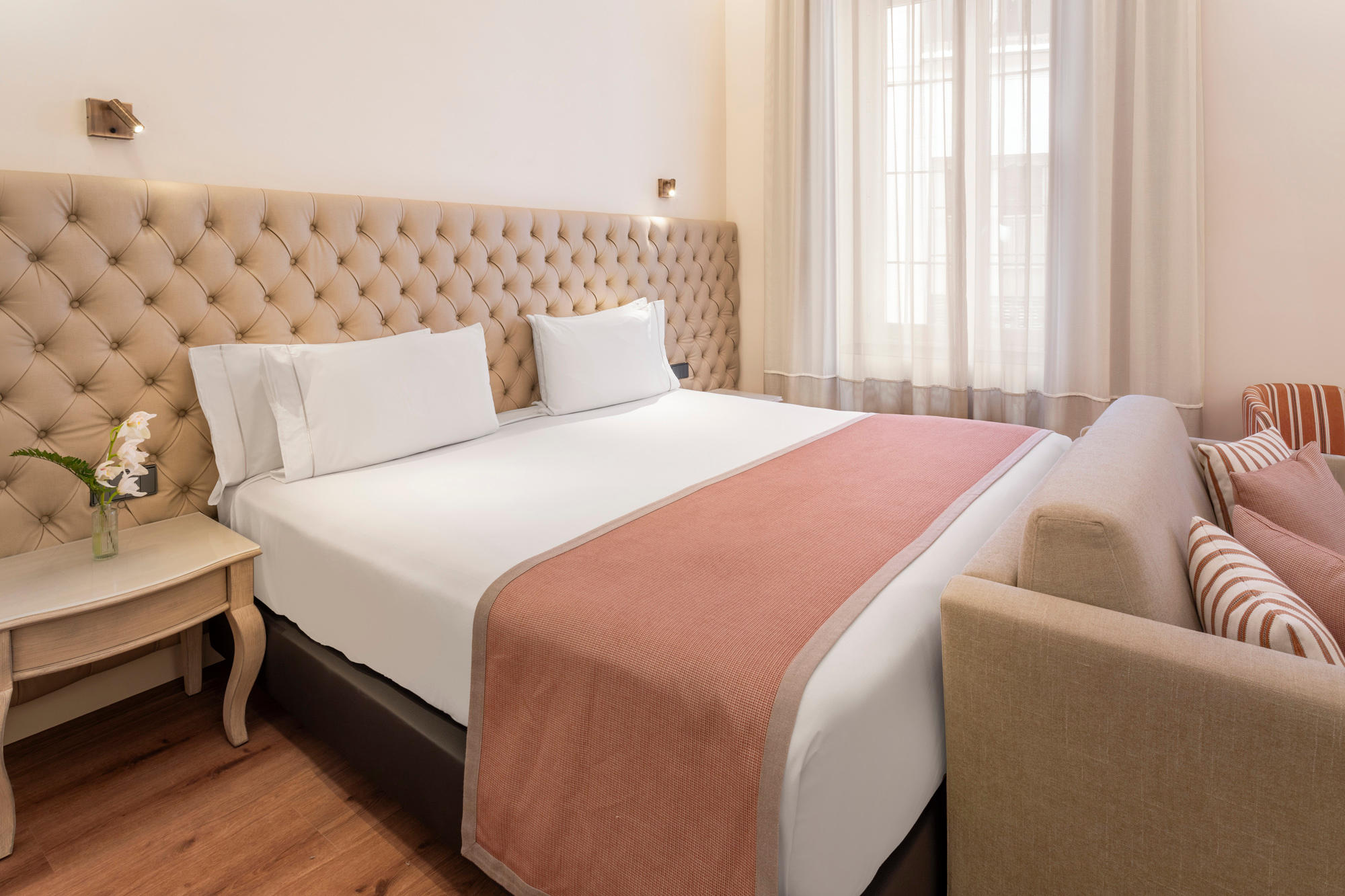 Фото Eurostars Sevilla Boutique