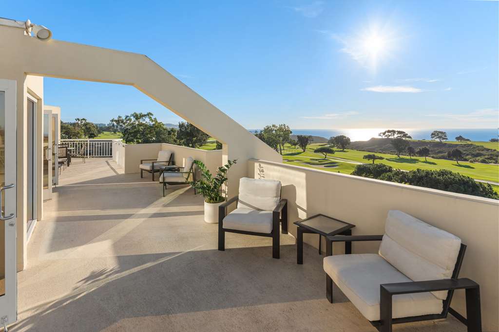 Фото Hilton La Jolla Torrey Pines