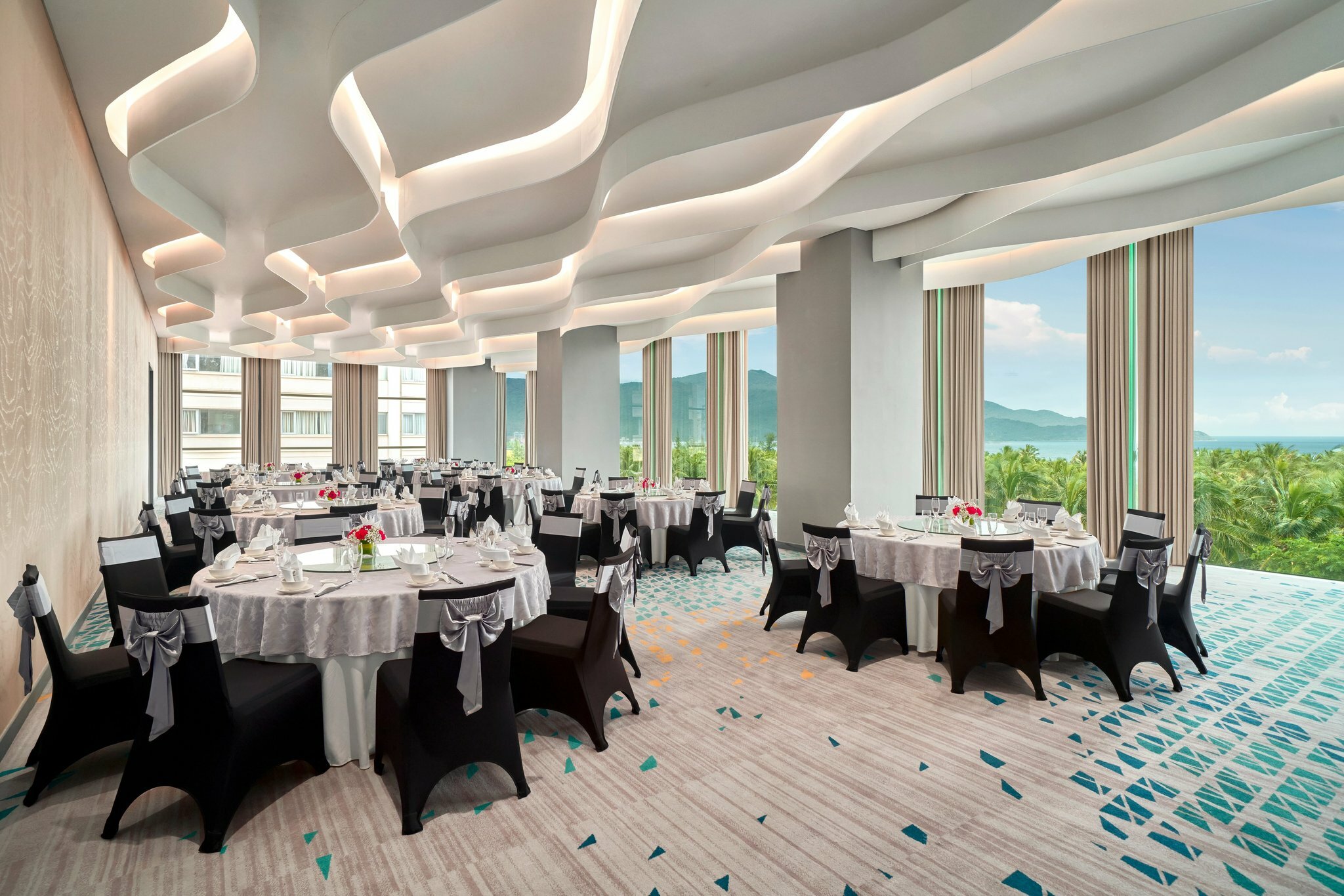 Фото Voco Ma Belle Danang by Ihg