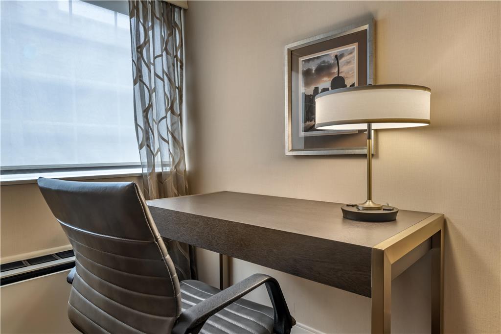 Фото Best Western Plus The Normandy Inn & Suites
