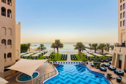 Гостиница Bahi Ajman Palace Hotel в Эмирате Аджман