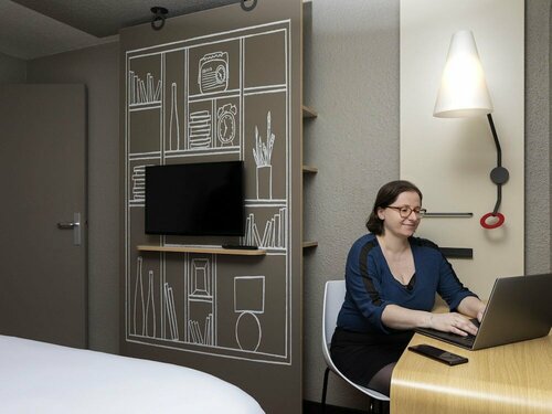 Гостиница Ibis Paris Porte De Bercy в Шарантоне-ле-Поне
