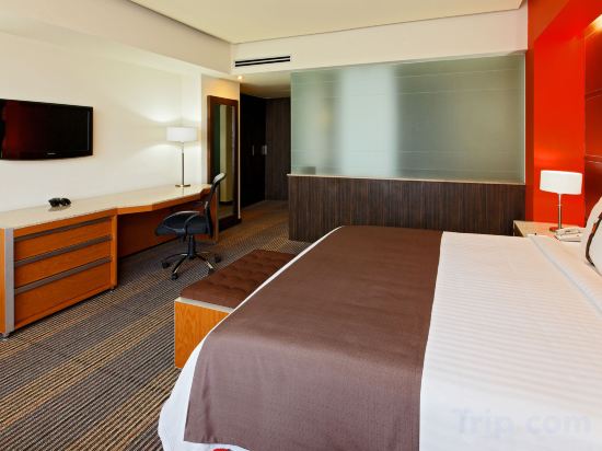 Фото Holiday Inn Mexico City - Plaza Universidad, an Ihg Hotel