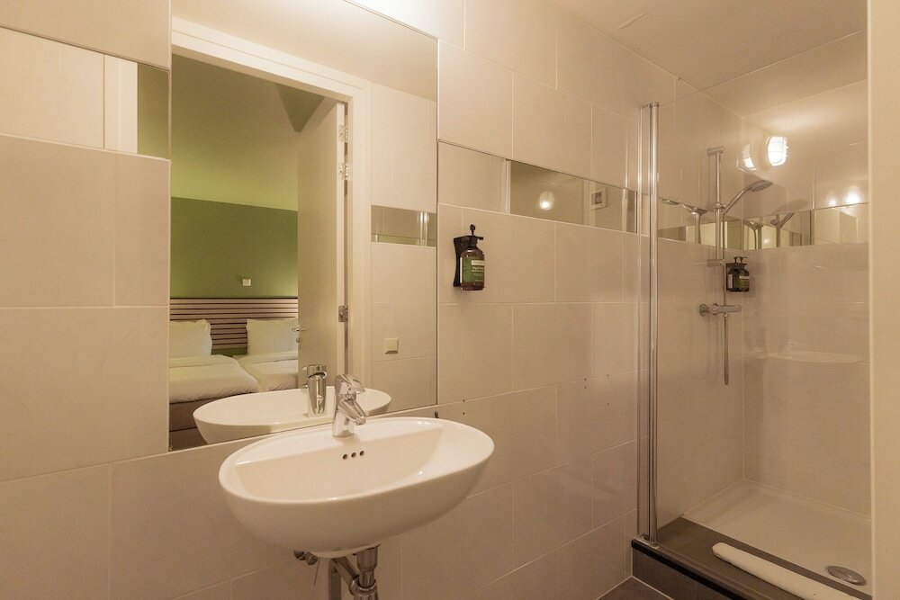 Фото H2otel