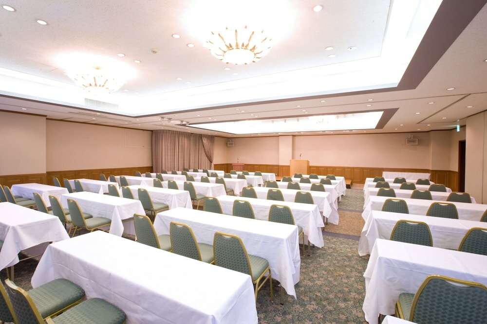 Фото Kochi Sunrise Hotel