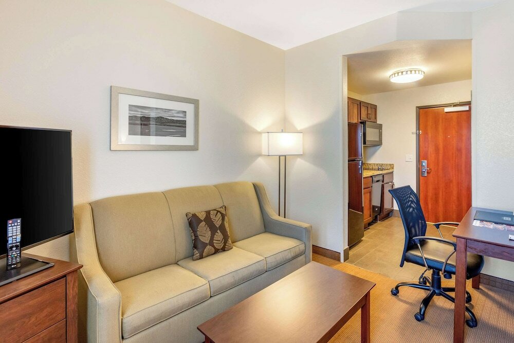 Фото MainStay Suites Near Denver Downtown
