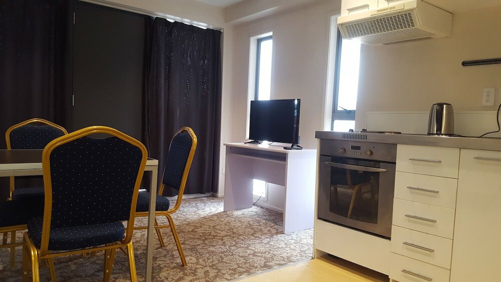 Фото Empire Apartments