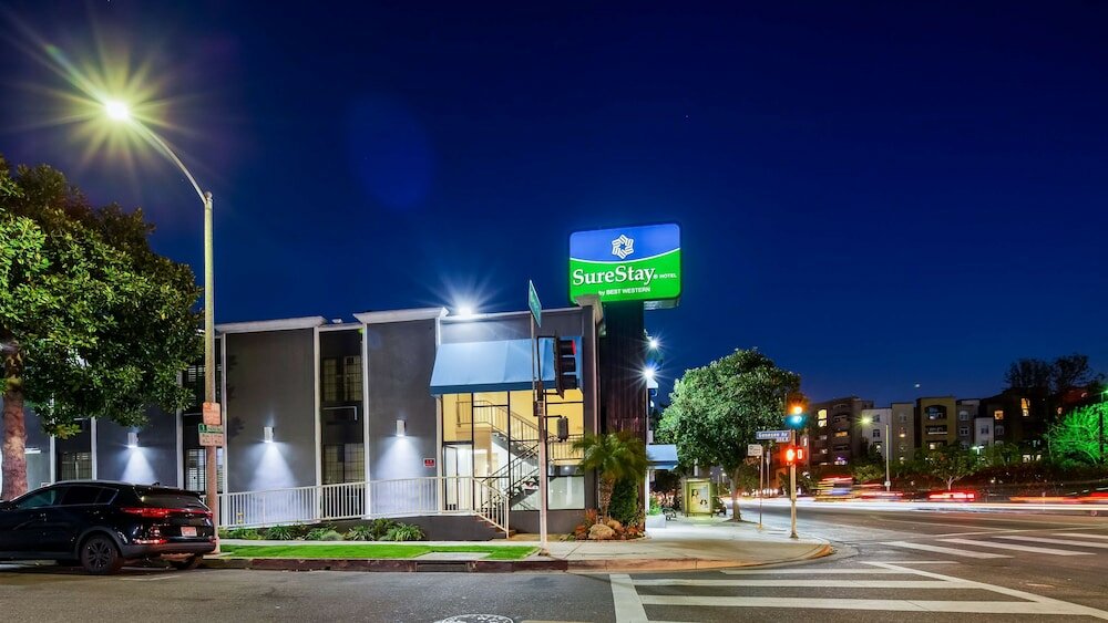 Фото SureStay Hotel by Best Western Beverly Hills West La