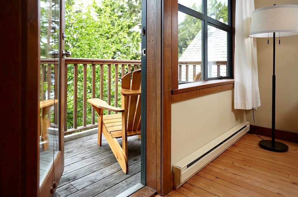 Фото Middle Beach Lodge