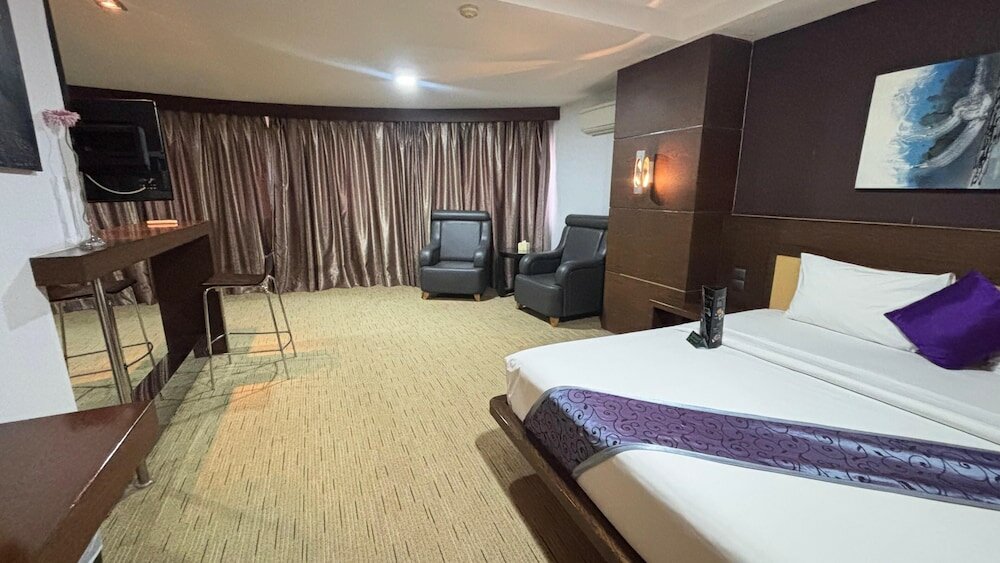 Фото 89 Hotel