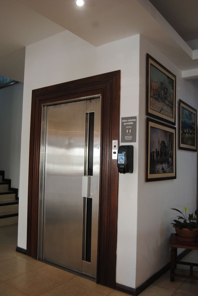 Фото Iberia Hotel