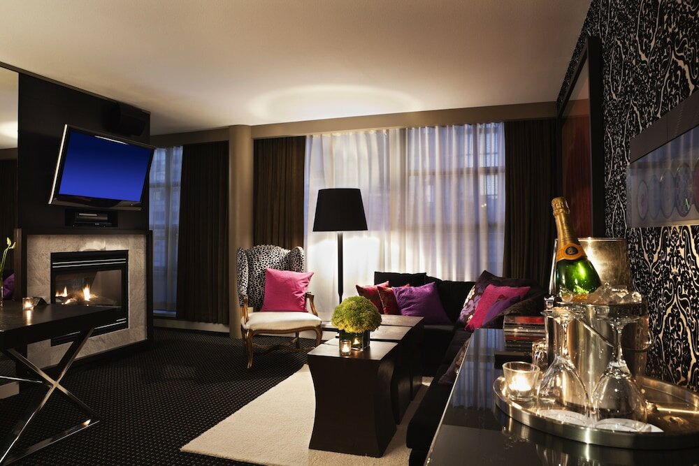 Фото Opus Vancouver