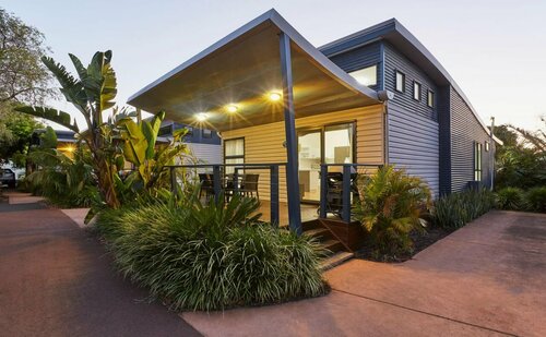 Гостиница Big4 Breeze Holiday Parks - Busselton в Западной Австралии