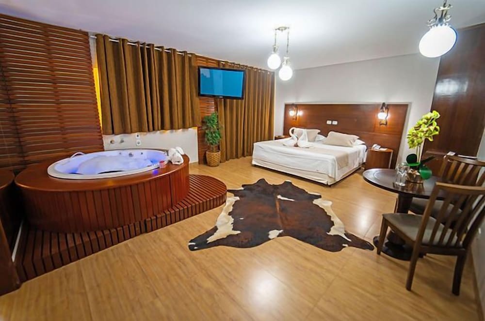 Фото Marrua Hotel