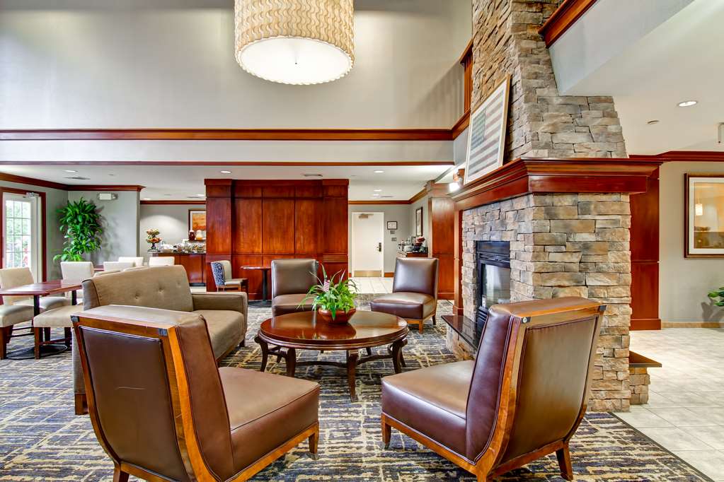 Фото Homewood Suites by Hilton Stratford