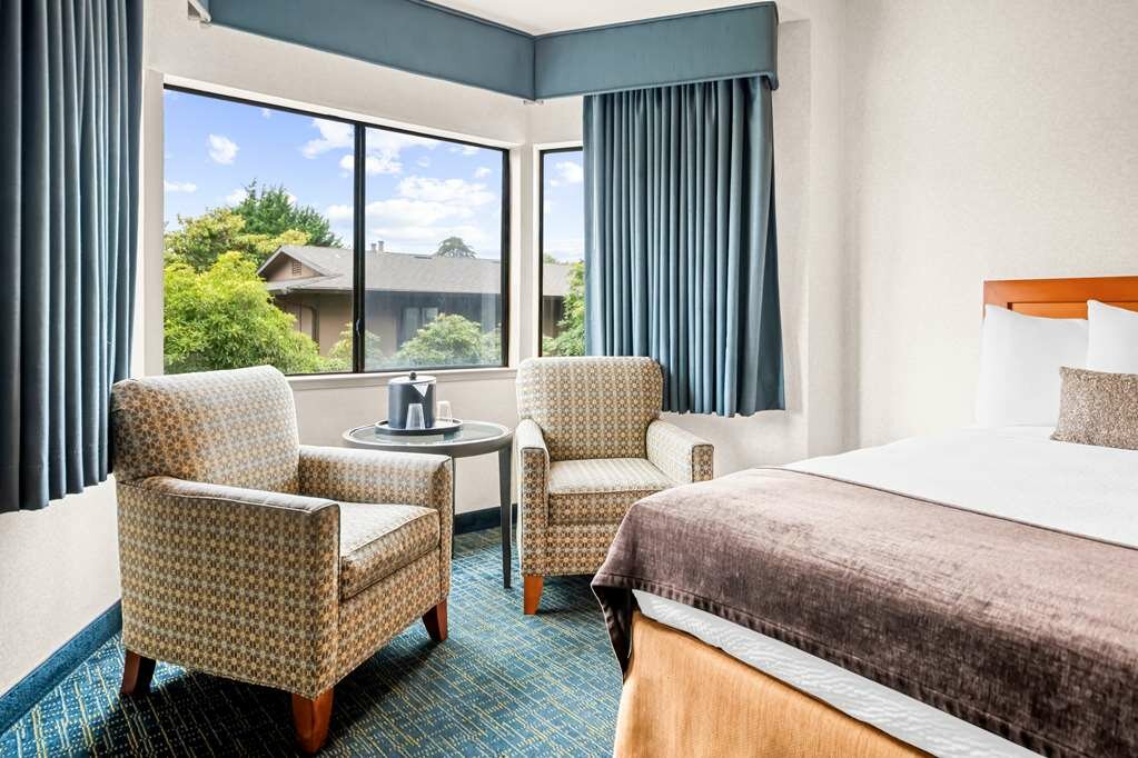 Фото Best Western De Anza Inn